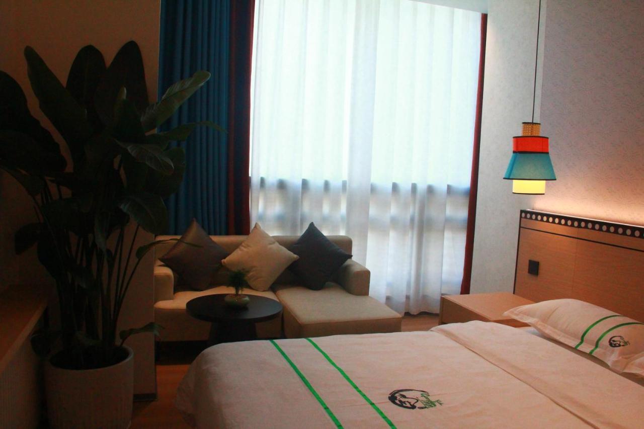 Xishu Garden Inn - Travel Agency Service - Car Rent Service - English Speaking Chengdu Bagian luar foto