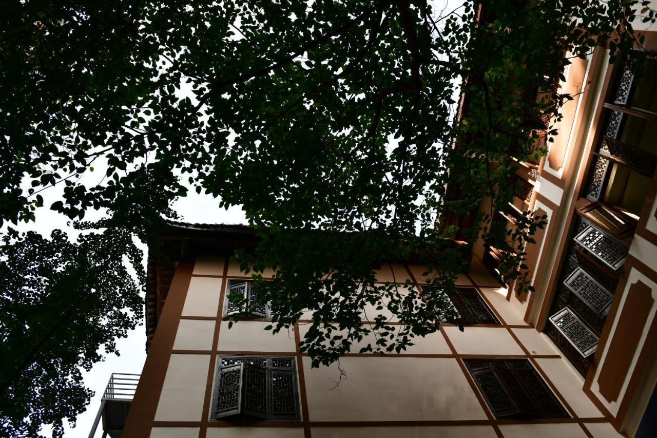 Xishu Garden Inn - Travel Agency Service - Car Rent Service - English Speaking Chengdu Bagian luar foto