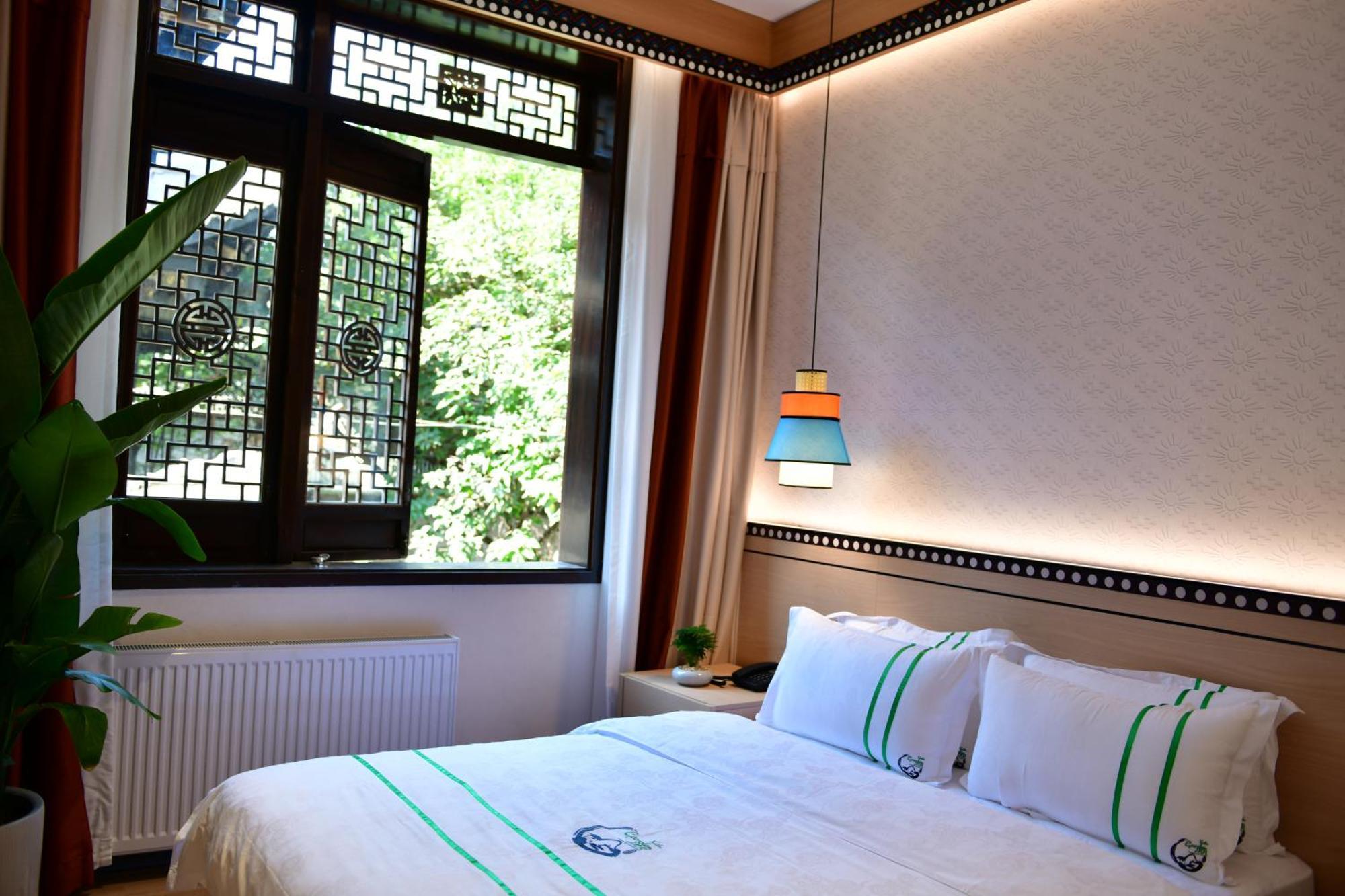 Xishu Garden Inn - Travel Agency Service - Car Rent Service - English Speaking Chengdu Bagian luar foto